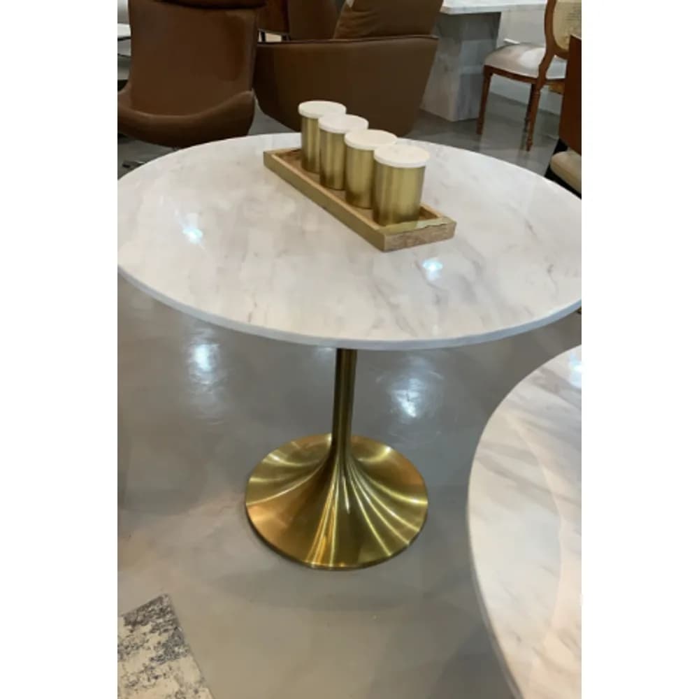 طاوله خدمه